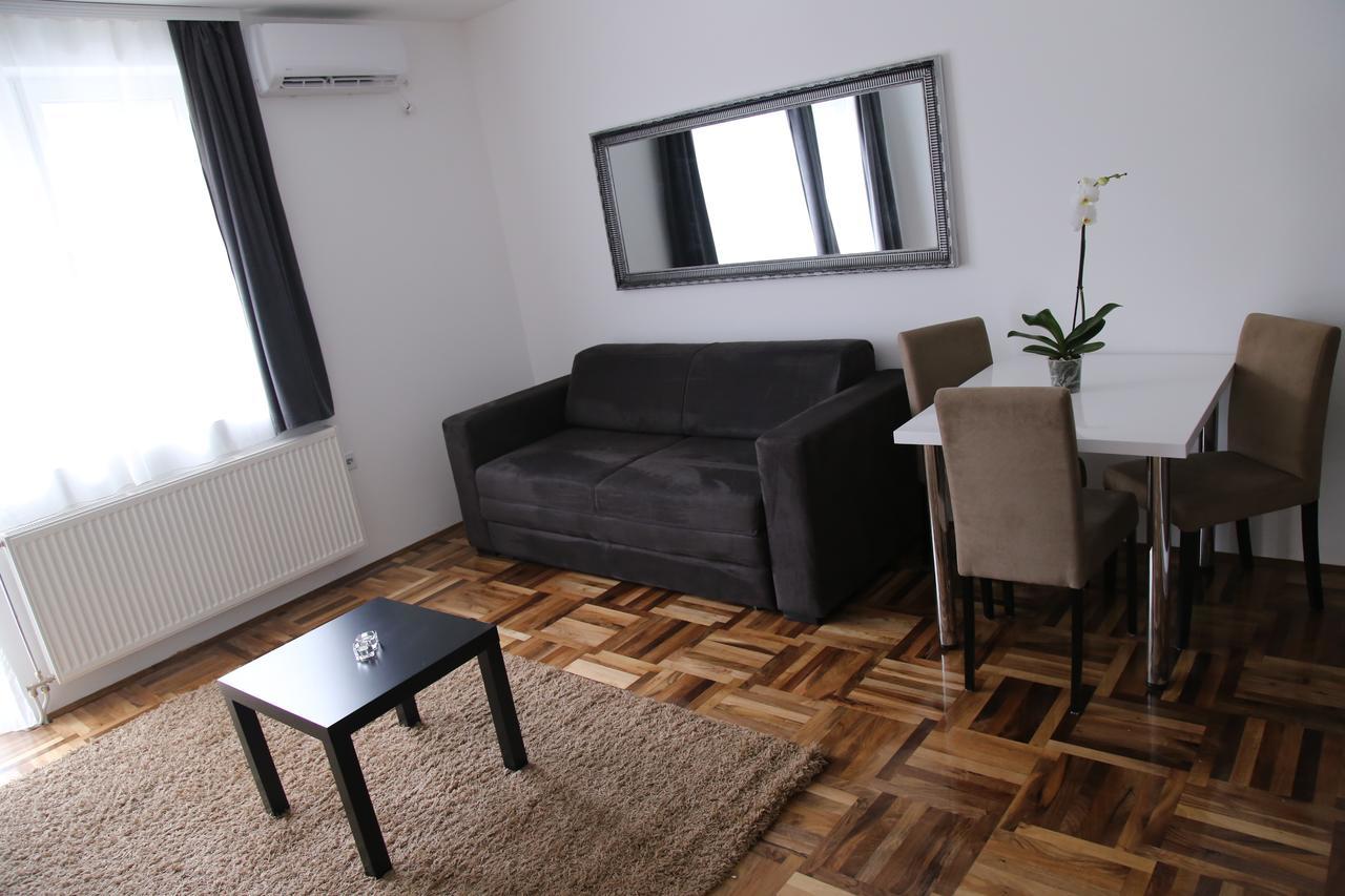 Sapa Studios & Apartments นิส ภายนอก รูปภาพ